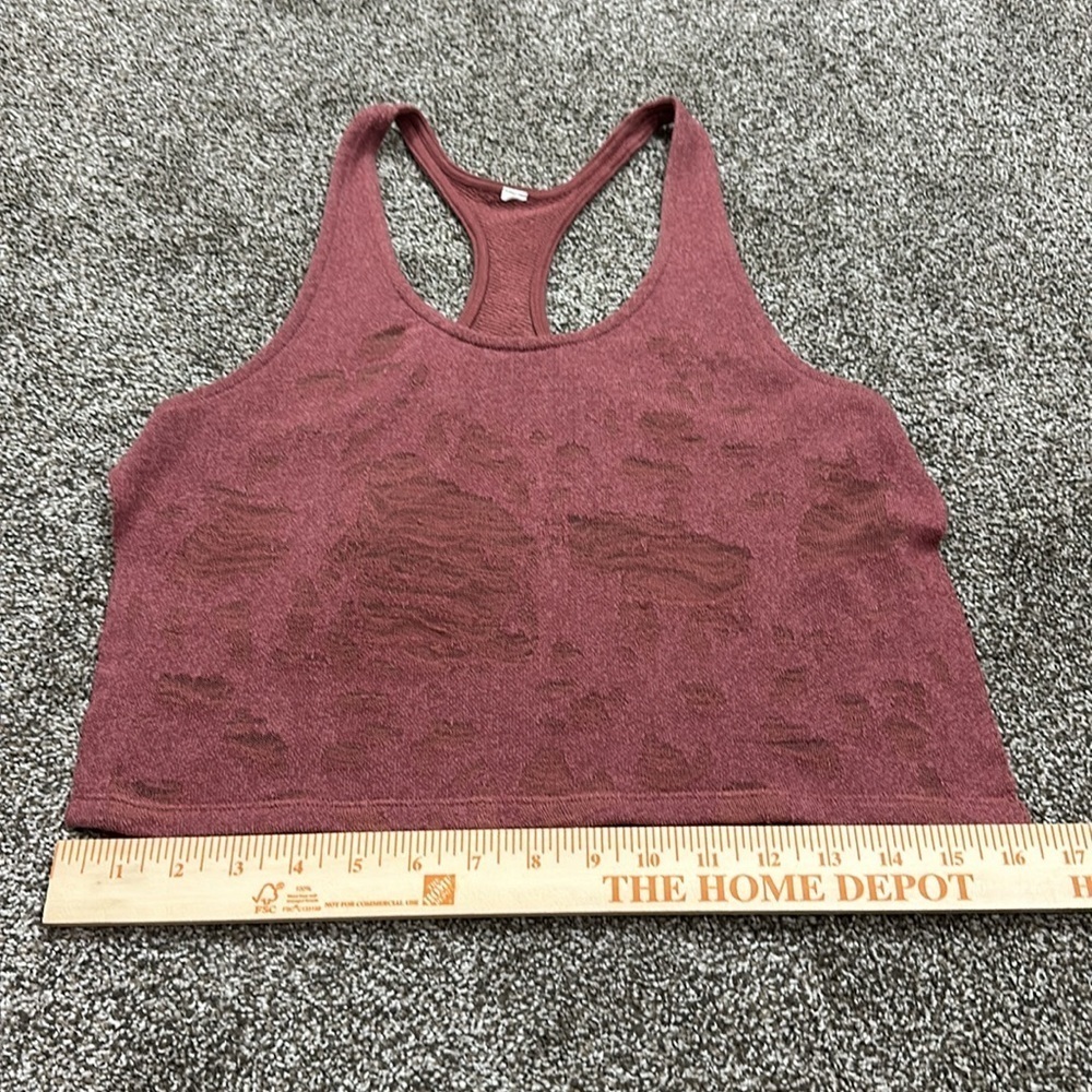 ALO racerback distressed shredded workout top - no size tag - fits like a small - Picture 6 of 11